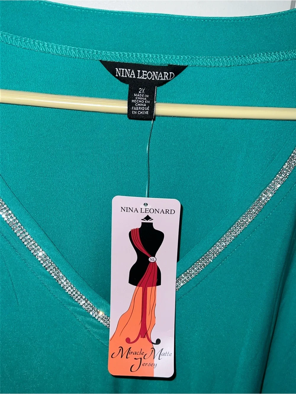 Nina Leonard Teal V-Neck Short Sleeve Top with Rhinestone Trim
